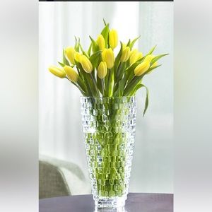 NWT- Mikasa Vase 11.8”